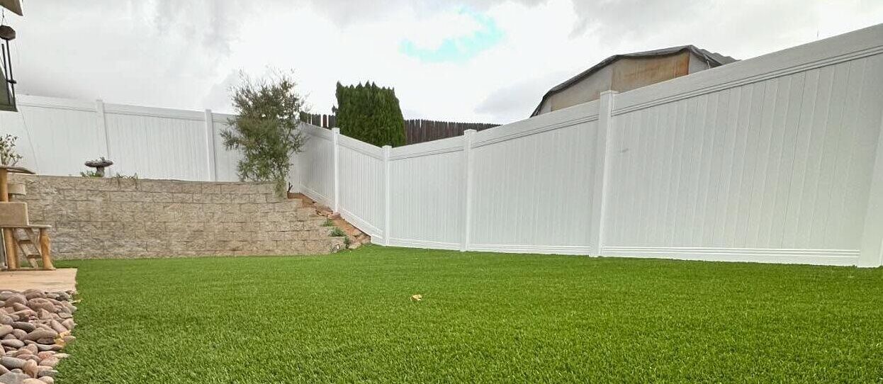Oak Hills artificial grass & Vinyl Fencing, Backyard Yucaipa CA, Pavers & Artificial Grass for Patio, Pool Decks & more, San Dimas